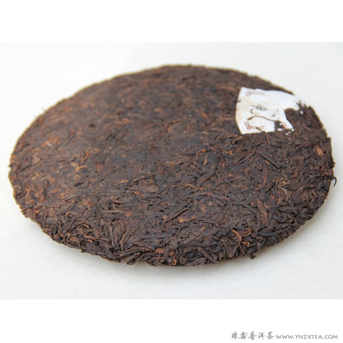 02年勐海布朗山古树茶纯料图片